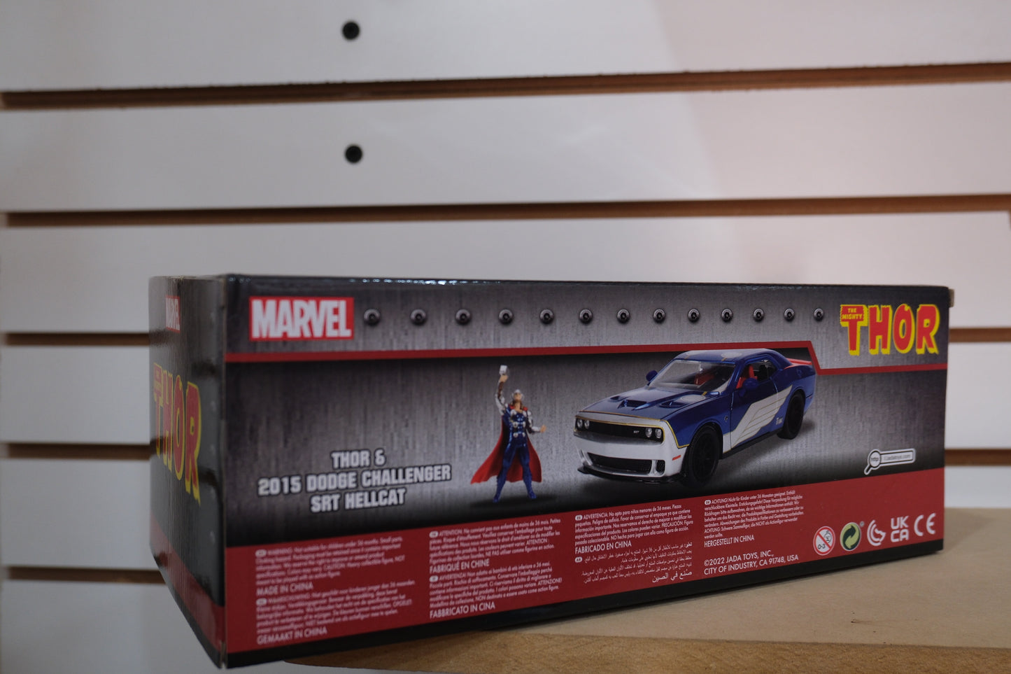 2015 Dodge Challenger Srt Hellcat W/Thor Jada 1:24
