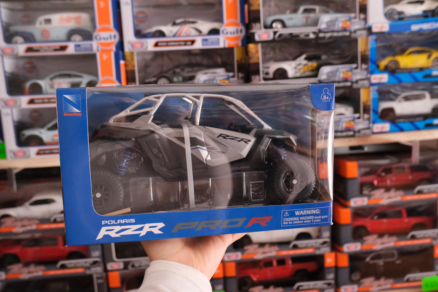 Rzr Pro R 4 Asientos Metal Color 1:18