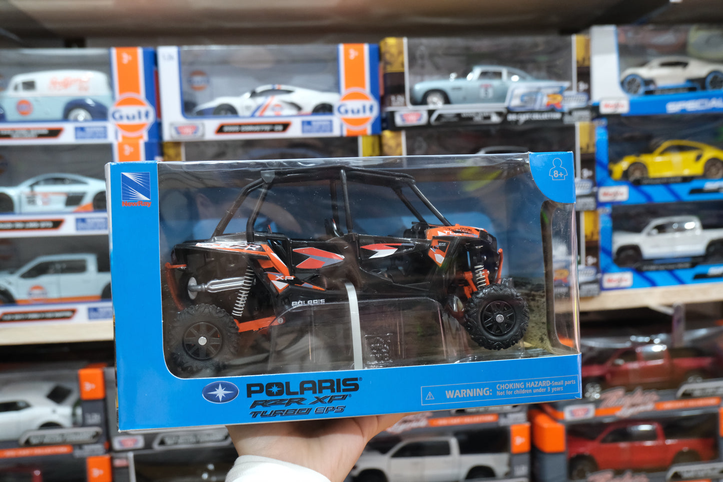 Polaris Rzr 1000 6.5" Orange 4 plazas escala 1:18