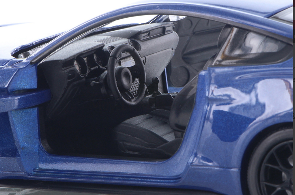 Ford Mustang GT 2018 Escala 1:24
