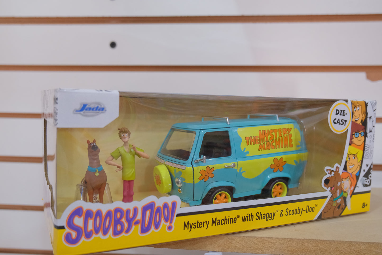 Mistery Machine W/Scooby Doo and Shaggy Jada 1:24