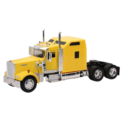 Kenworth W900 1:32 Open Hood