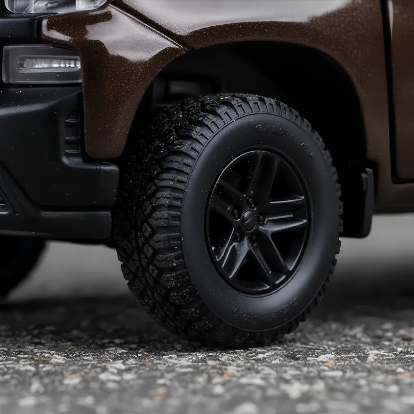 2019 Chevy Silverado Brown 1:43 5"