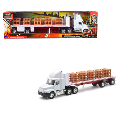 Freightline w/ Pallets 1:32