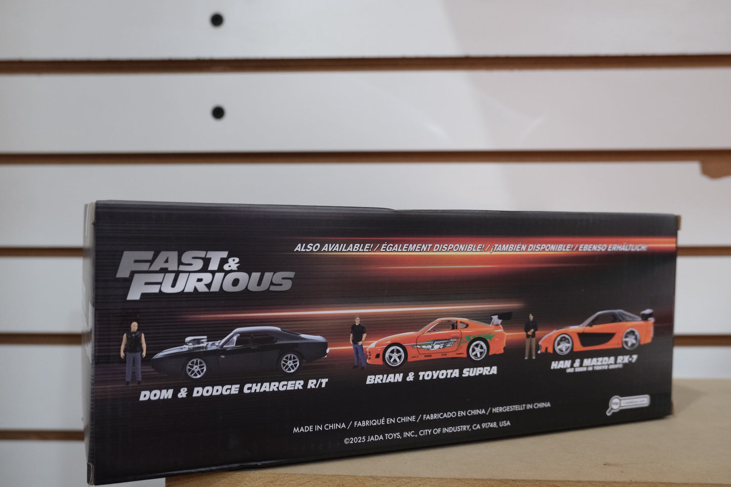 Dodge Charger R/T W/Dom Jada 1:24