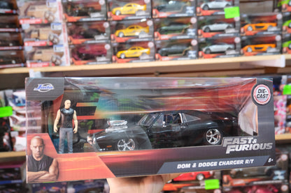 Dodge Charger R/T W/Dom Jada 1:24