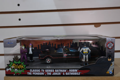 1966 Classic Tv Series W/Batman and Robin, Joker and Pinguin Jada 1:24