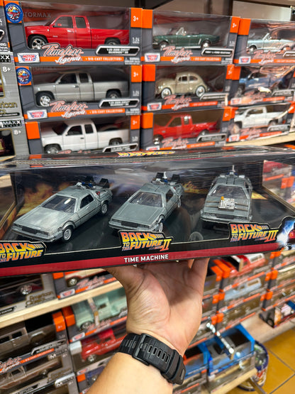 DeLorean 3 Pack escala 1:32