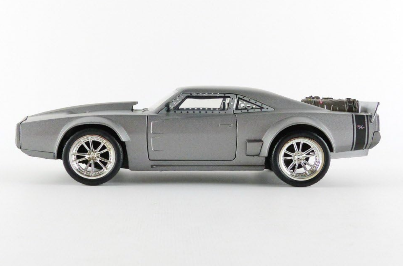 Dom´s Ice Charger escala 1:32 Jada