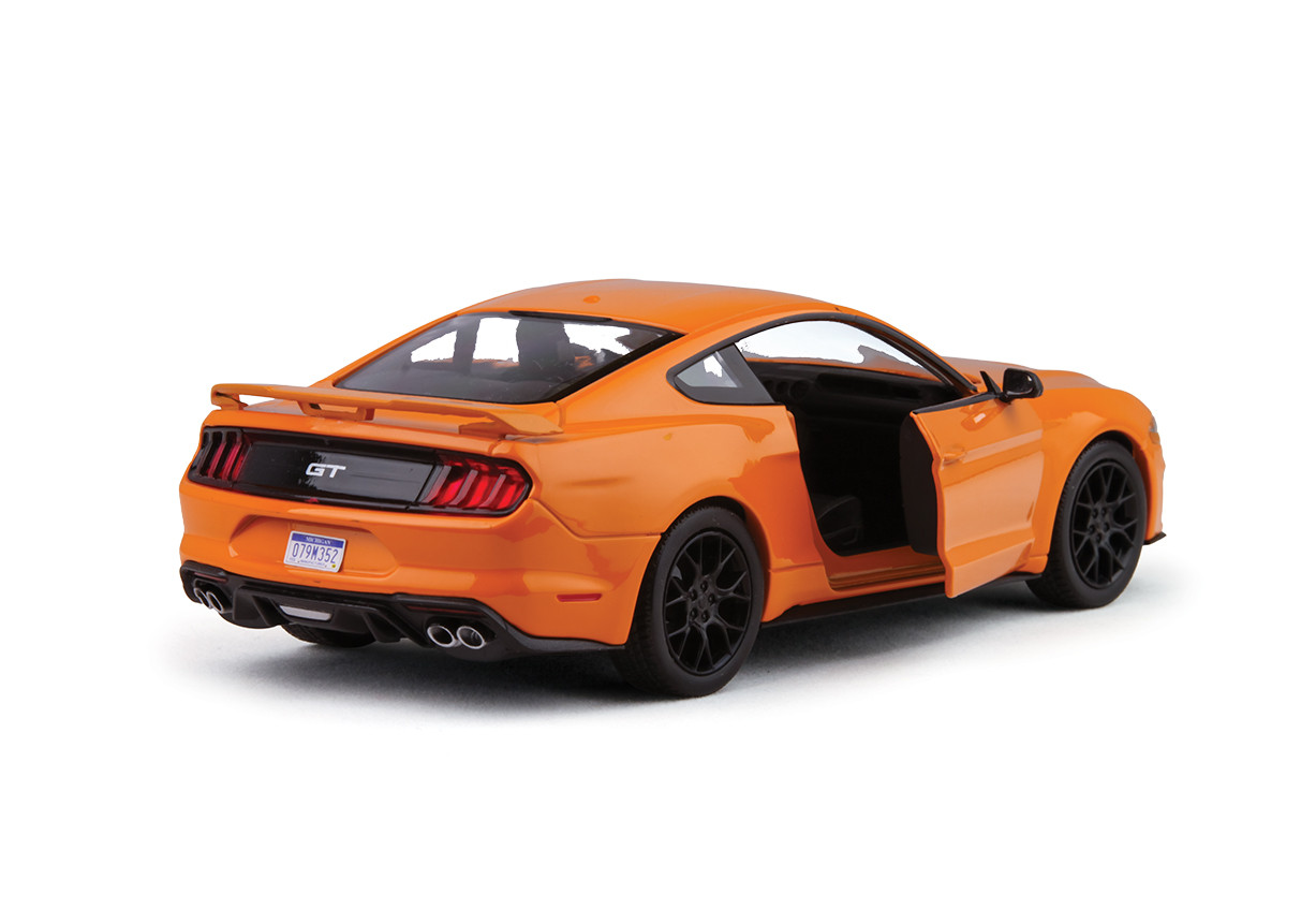 Ford Mustang GT 2018 1:24