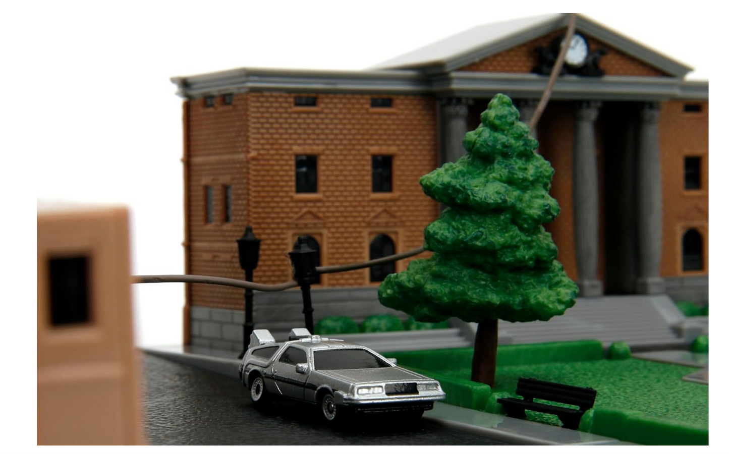 Nano Hwr Btf Hill Valley Courthouse
