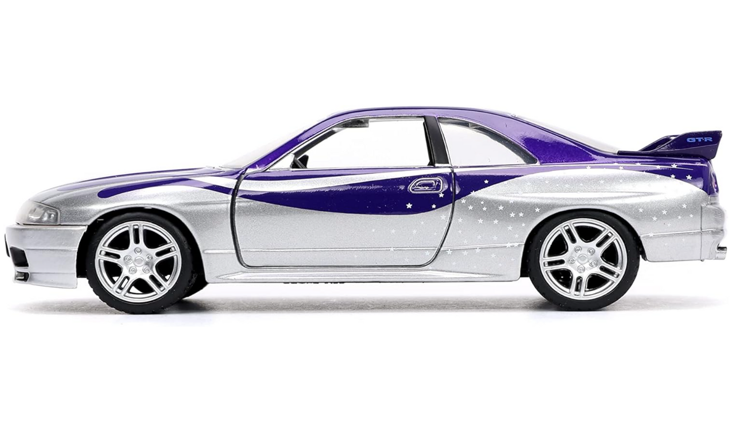 Fast & Furious Nissan 1995 Skyline GT-R (R33) 01:32