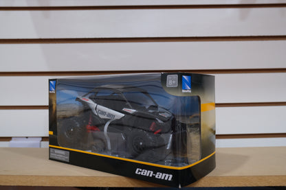 Can Am Maverick X3 Silver escala 1:18