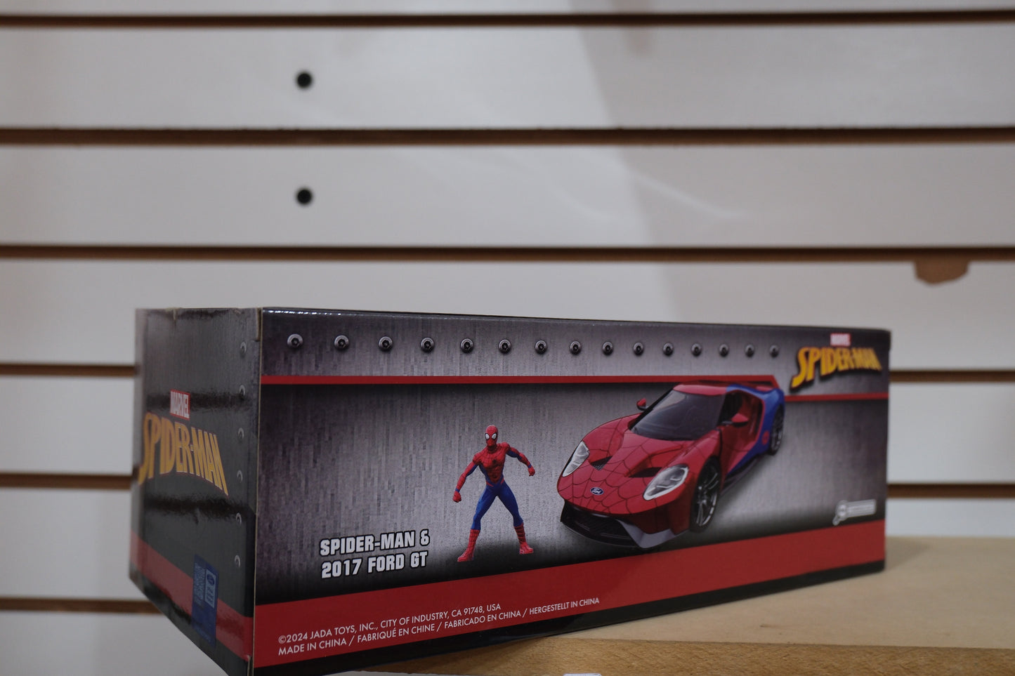 2017 Ford Gt W/Spiderman Jada 1:24