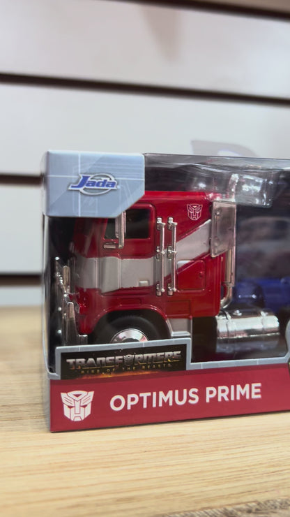 Optimus Prime TF7 01:32