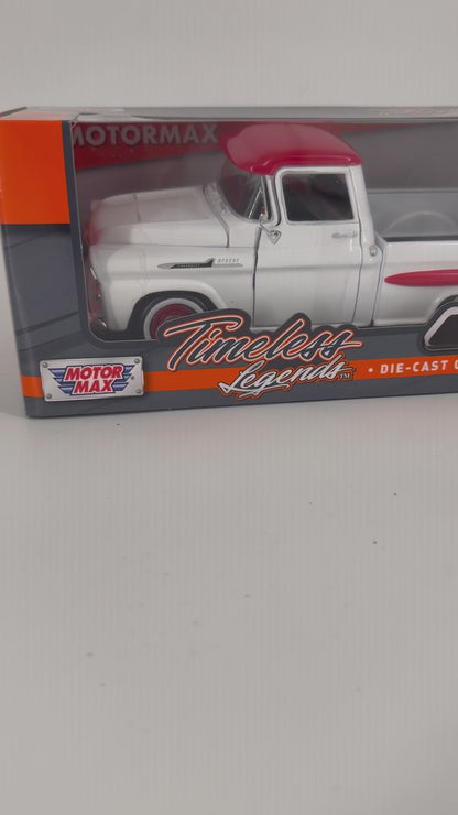 1958 Chevrolet Apache Fleetside Pick Up escala 1:24